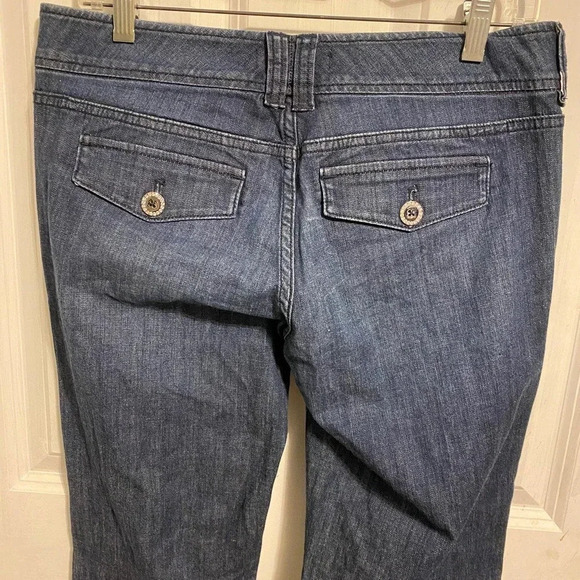 White House Black Market Bootcut Flared Leg blue Jeans Women Size 4R Pockets - Picture 4 of 6